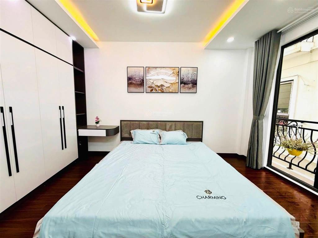 Nhà định công thượng mt4m  ô tô đỗ cổng  full nội thất  chỉ xách vali về ở  nhỉnh 8 tỷ.