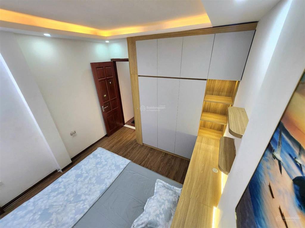 Nhà bằng liệt 5t  nhà dân xây chắc chắn  công năng đầy đủ  gần kđt tây nam linh đàm.