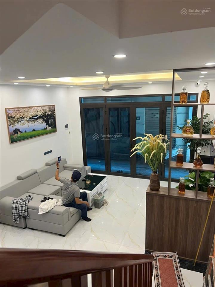 Nhà đẹp 5 tầng có thang máy, 47m²  phố dương văn bé, sổ đỏ chính chủ!