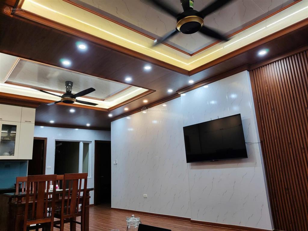 Bán căn hộ cc quân đội thạch bàn 62,7m² 2pn 2wc giá 4,05 tỷ