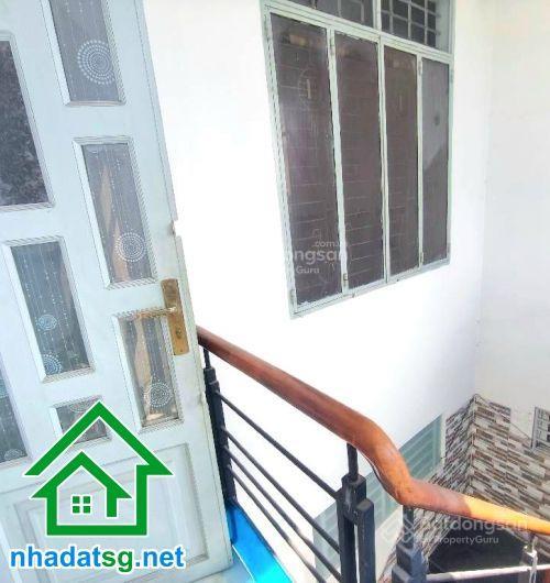 Chỉ 5,2 tỷ  nhà 3 tầng ngay ngã tư thoại ngọc hầu & lũy bán bích dòng tiền 16,5tr/tháng  3 pn