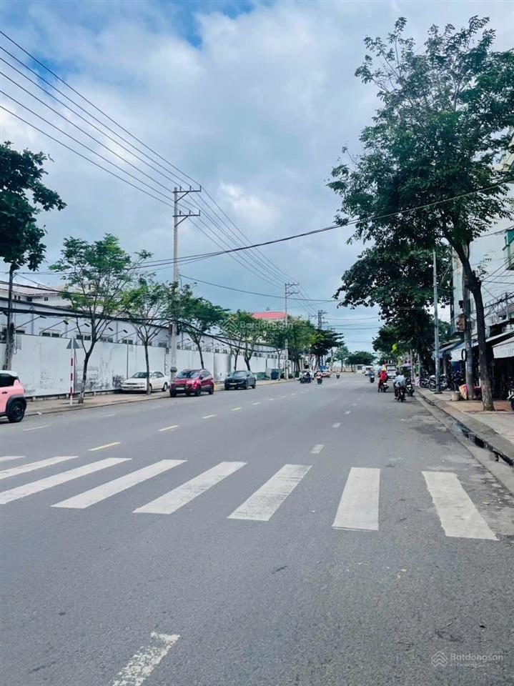 Bán nhà cấp 4 mặt tiền tô hiệu , khu kinh doanh sầm uất sát biển