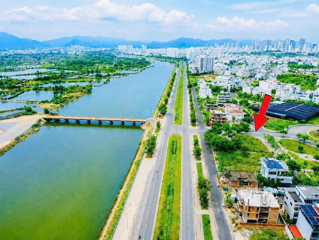Lô biệt thự khu đô thị an bình tân  dt 300m (15x20)