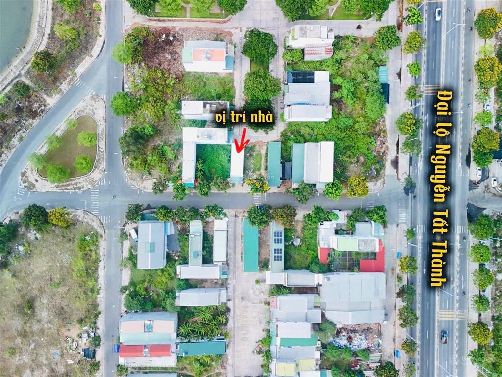 Bán nhà nằm sát dự án sun group tđc hòn rớ 2 (nhánh sông) nằm sát dự án sun group