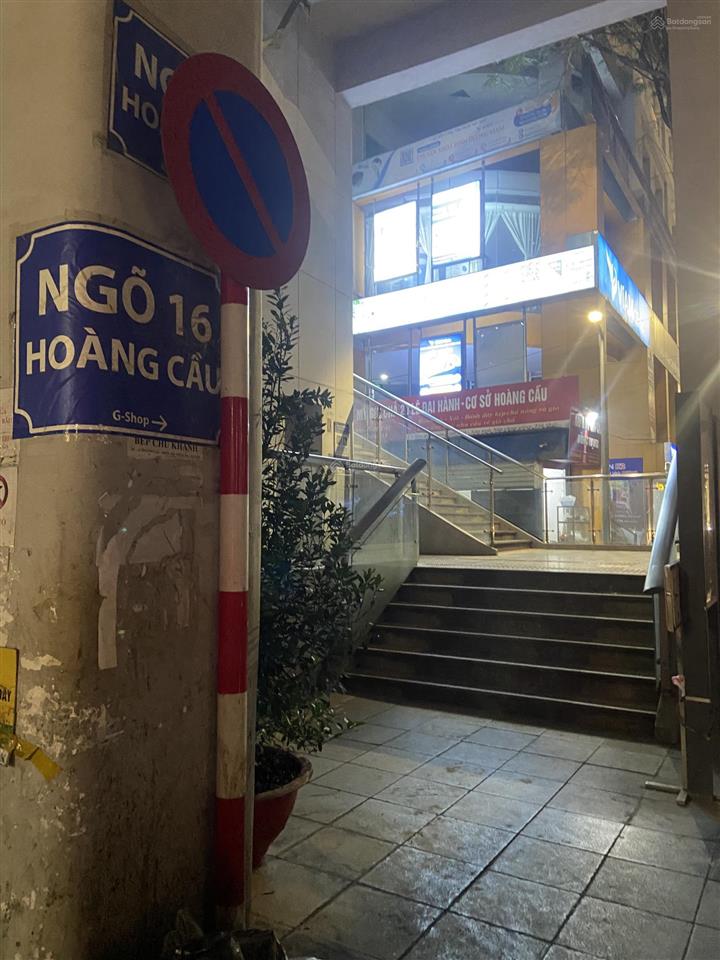 Cho thuê nhà theo tầng, phố hoàng cầu, dt 60m2, xây mới