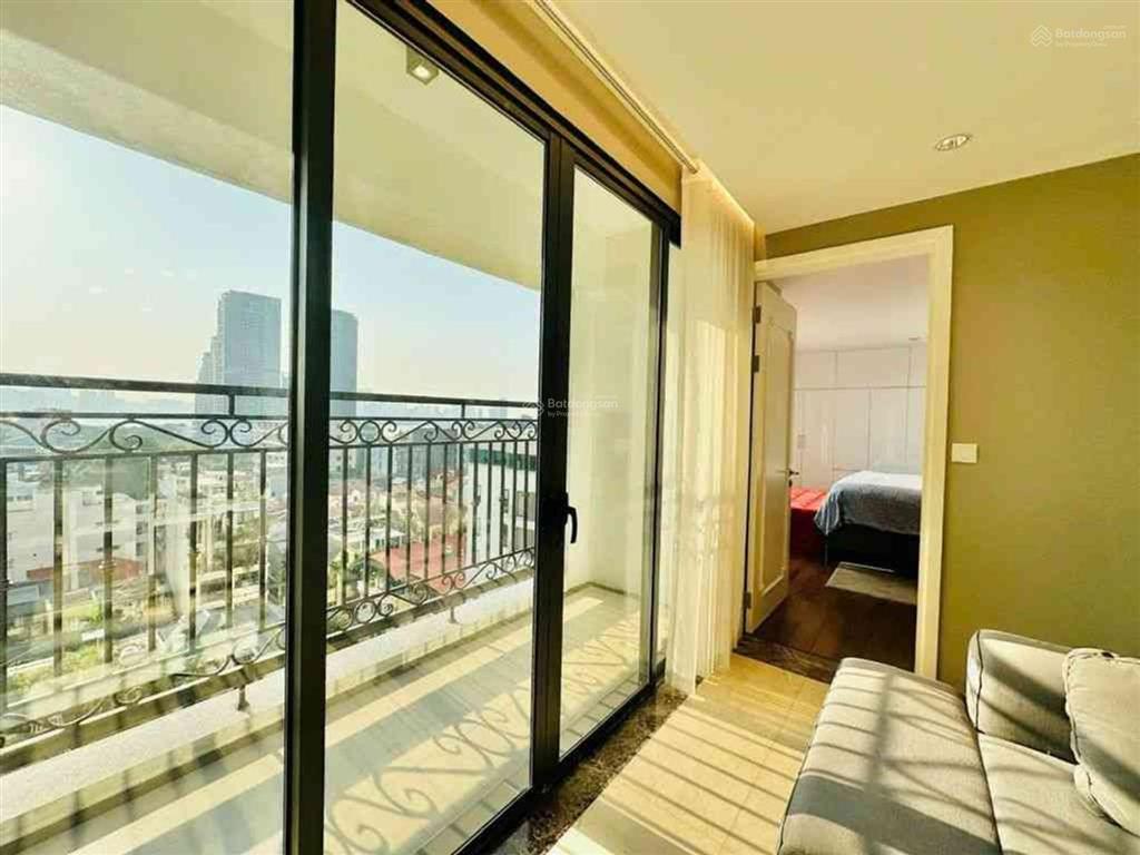 Siêu phẩm chung cư xuân diệu view hồ tây, full nội thất giá cực hời!