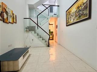 Siêu hiếm thái hà ô tô tránh đỗ cổng sân rộng kinh doanh đỉnh!