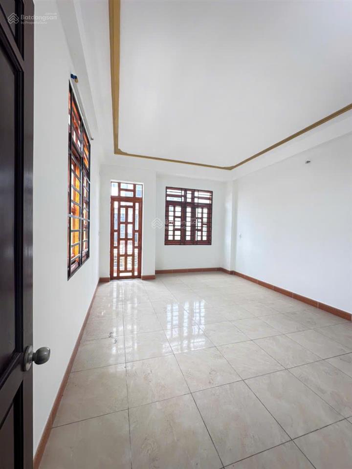 Bán nhà hẻm 6m đường số 16 bình tân 4 tầng btct sổ vuông chỉ hơn 7 đồng.