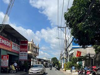 Bán nhà mặt tiền đường số 5 đình phong phú cách vincom chỉ 600m  dt 195m2 ngang 6.3m  13.6 tỷ tl