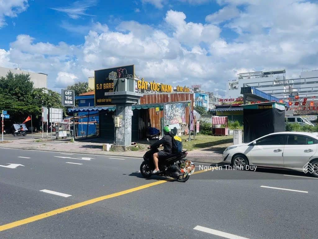 Mặt tiền lê văn việt sầm uất giá mềm đối diện khu man thiện 152m2 ngang 10m vuông đẹp hiếm 27.9 tỷ