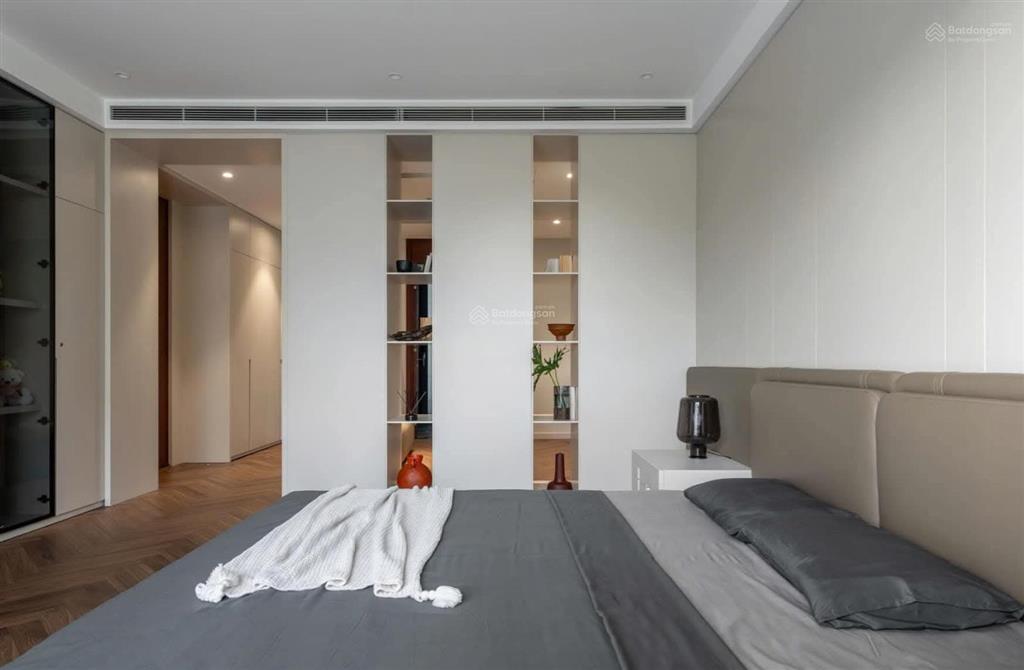 Deal hời nhất thảo điền! biệt thự đẹp hồ bơi hầm 4 tầng 329m² mt ngay ga metro. giá chốt mềm