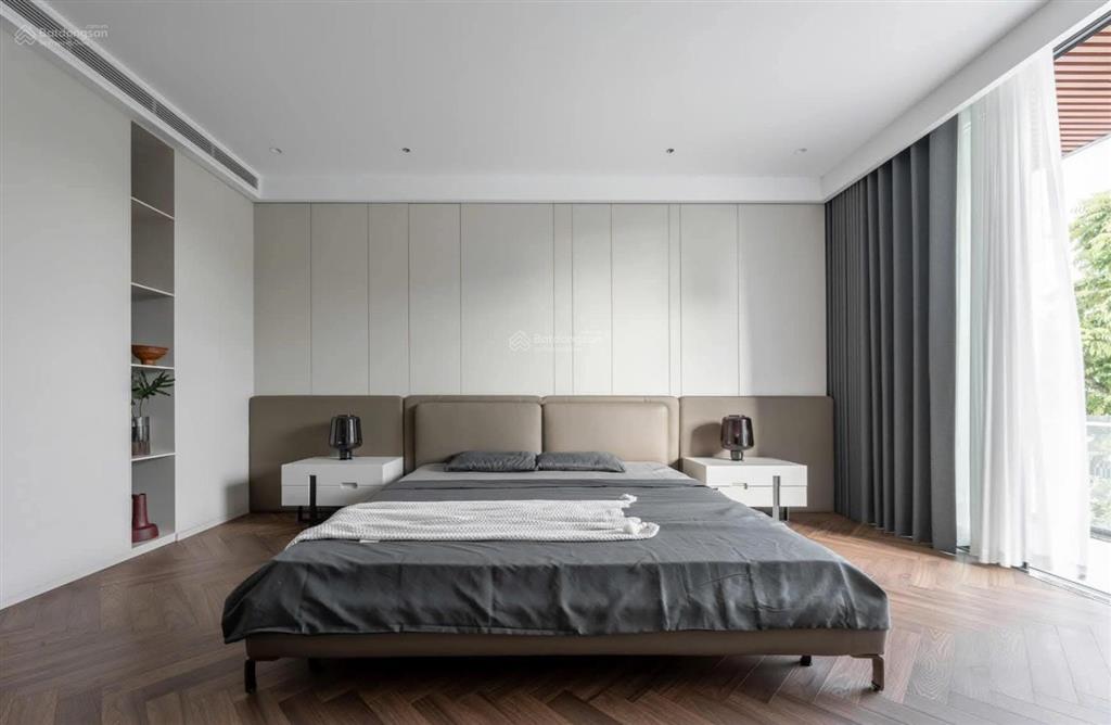 Deal hời nhất thảo điền! biệt thự đẹp hồ bơi hầm 4 tầng 329m² mt ngay ga metro. giá chốt mềm