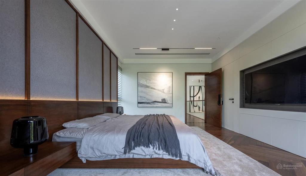 Deal hời nhất thảo điền! biệt thự đẹp hồ bơi hầm 4 tầng 329m² mt ngay ga metro. giá chốt mềm