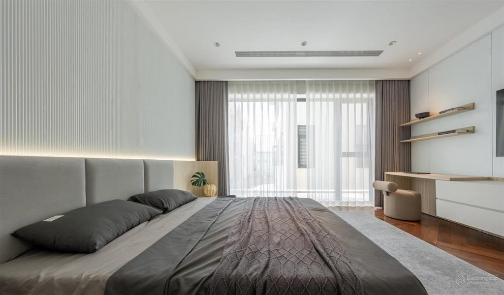 Deal hời nhất thảo điền! biệt thự đẹp hồ bơi hầm 4 tầng 329m² mt ngay ga metro. giá chốt mềm
