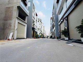 Mặt tiền kinh doanh 3 tầng sát võ văn kiệt 80m2 đường 12m nhik nhẹ 8 tỷ