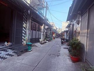 Bán đất tặng nhà sát võ văn kiệt 186m2 ngang 6m hẻm xe hơi thông nhik 9 tỷ