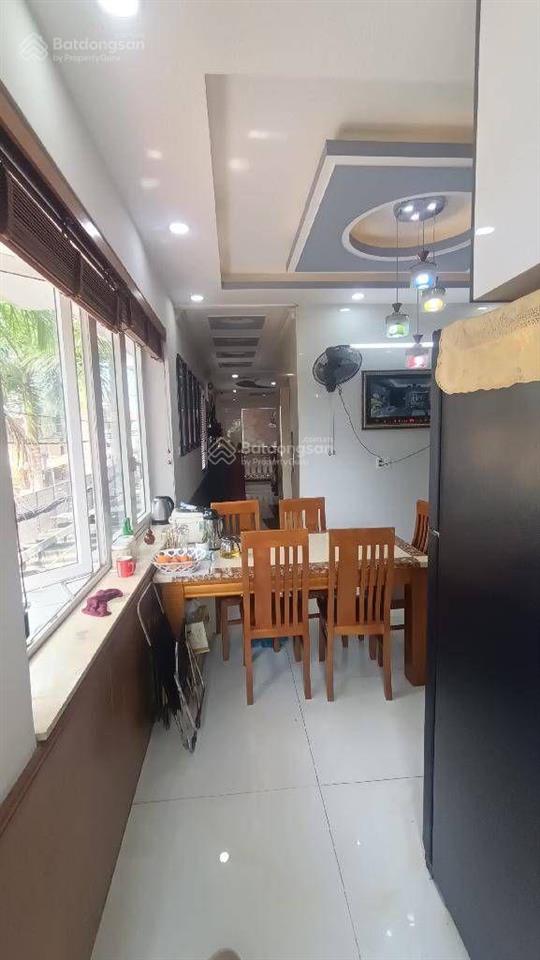 Mặt tiền kinh doanh sát aeon mall tân phú 3 tầng ngang 5m nở hậu thu nhập 20tr/th nhik 6tỷ