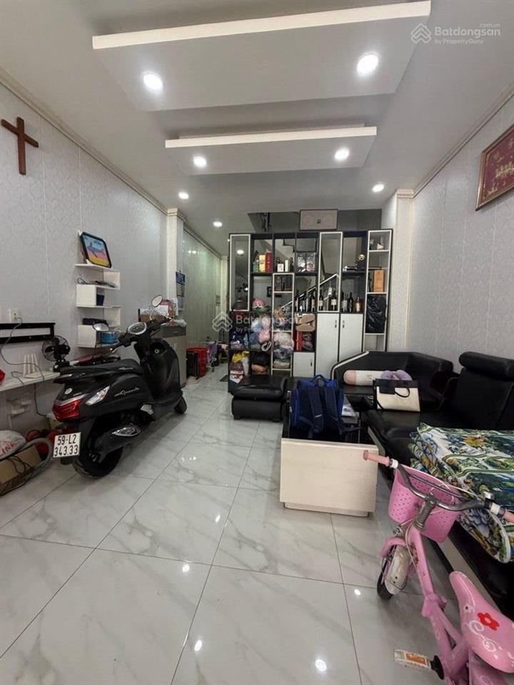 Bán nhà sát võ văn kiệt an lạc 80m2, 3 tầng, đường 6m, nhik nhẹ 7 tỷ