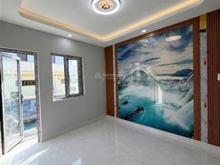 Mặt tiền khu tên lửa 3 tầng ngang 5m kinh doanh đỉnh nhì 3 tỷ