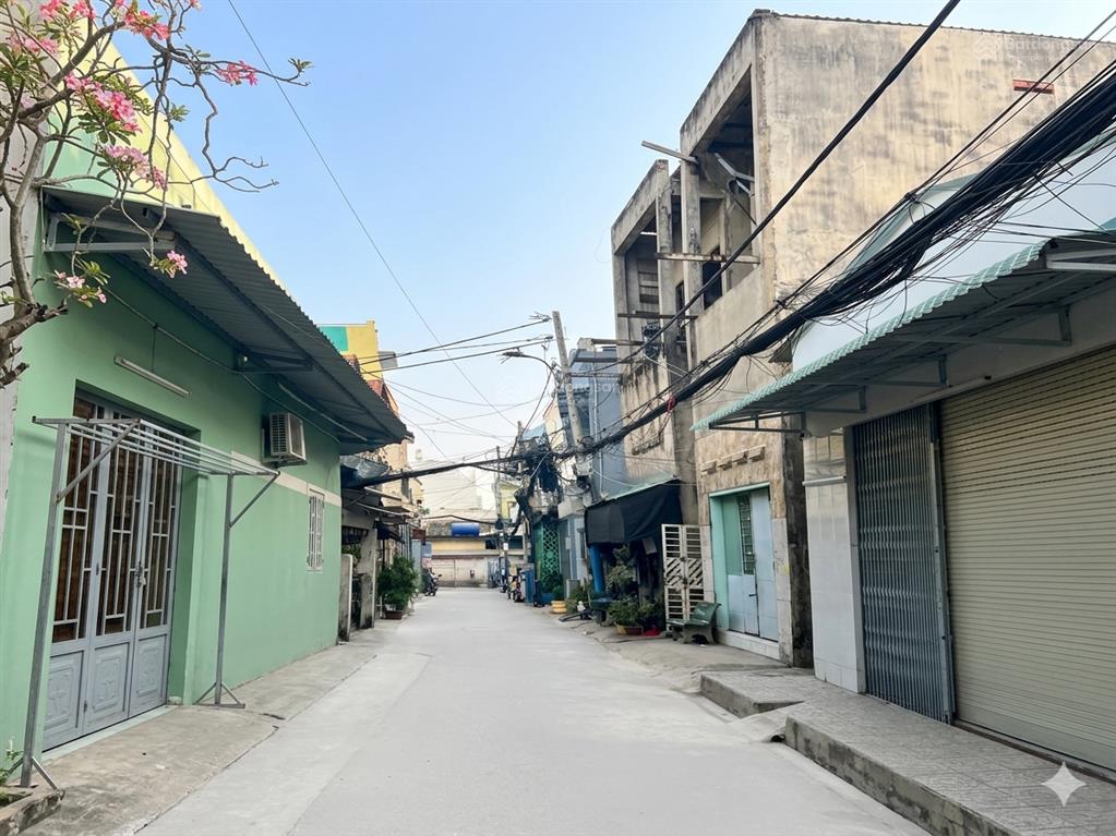 Bán đất tặng nhà sát kinh dương vương ngang lớn bề thế 8m chỉ 6,1 tỷ