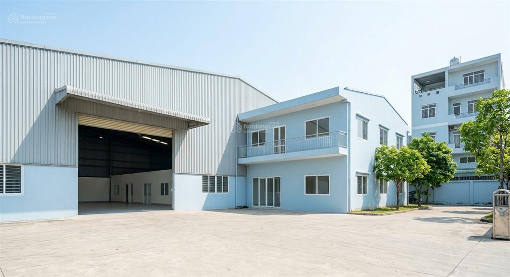 Bán nhà xưởng 2 tầng tỉnh lộ 10, ngang bề thế 27m 1300m2 dòng tiền 6000 tr/n