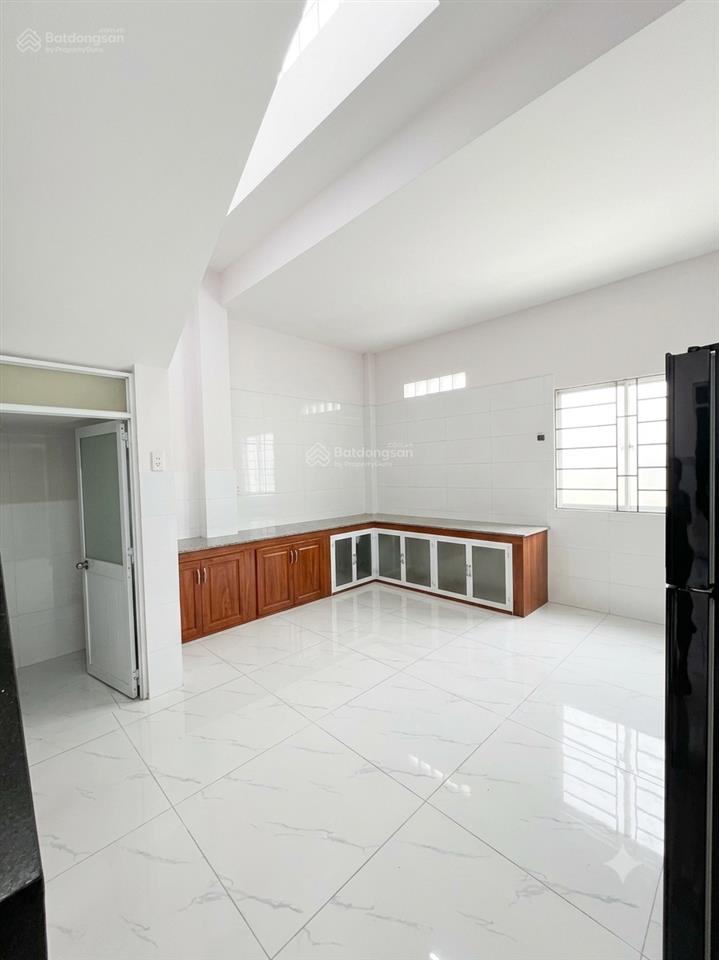 Giảm giá nhà đẹp kinh dương vương sát mặt tiền 80m2, ngang 5m nhỉnh 4 tỷ