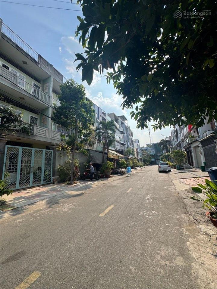 Bán đất tặng nhà an dương vương 70m2 đường 8m nhỉnh 4 tỷ