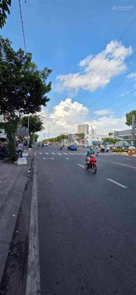 Kho nhà xưởng 957m2 mặt tiền kinh dương vương ngang khủng 21m dòng tiền 600tr/tháng chỉ 2x tỷ