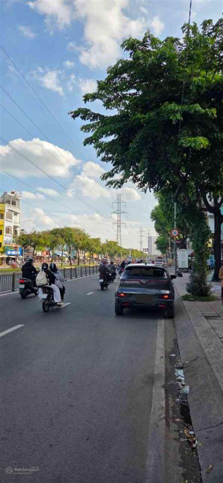 Kho nhà xưởng 957m2 mặt tiền kinh dương vương ngang khủng 21m dòng tiền 600tr/tháng chỉ 2x tỷ