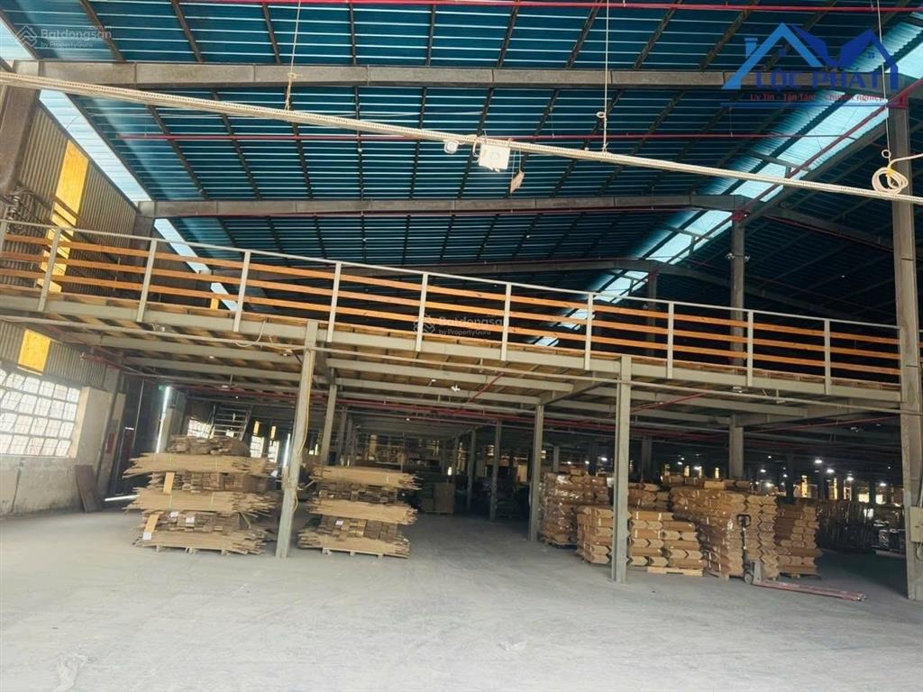 Cho thuê xưởng 8.200m2 giá chỉ 77.460đ/m2/tháng ccn vĩnh cửu, đồng nai