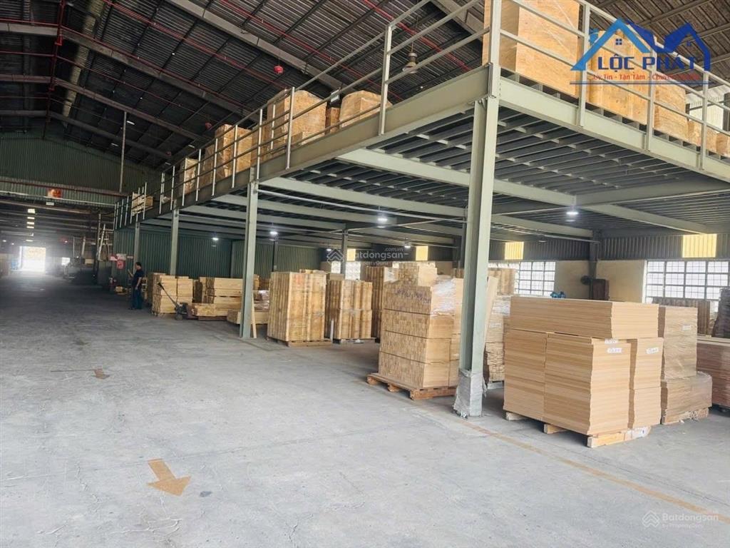 Cho thuê xưởng 8.200m2 giá chỉ 77.460đ/m2/tháng ccn vĩnh cửu, đồng nai