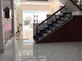 8,4 tỷ(tl)70m2 x 2 tầnghẻm xe hơi nguyễn văn luông