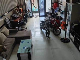 Bán nhà 2 tầng hương lộ 80, bình hưng hòa b, 78m2 ngang 4.5m vào ở ngay chỉ 4.79 tỷ