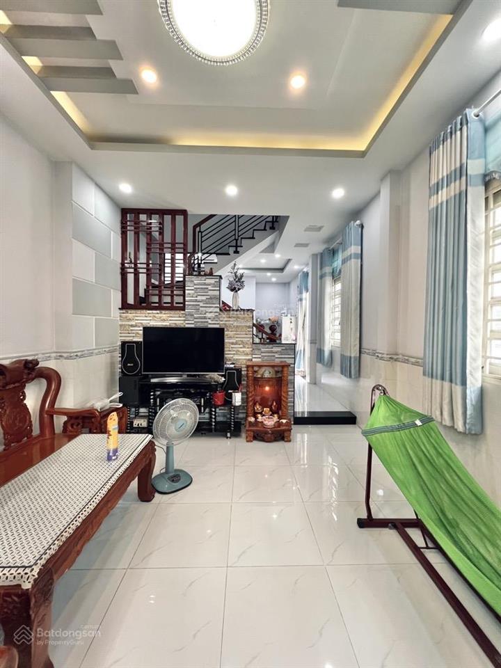 Nhà trong công viên, ngay mặt tiền nguyễn sỹ sách, 4 tầng 4x16 giá 8,8 tỷ