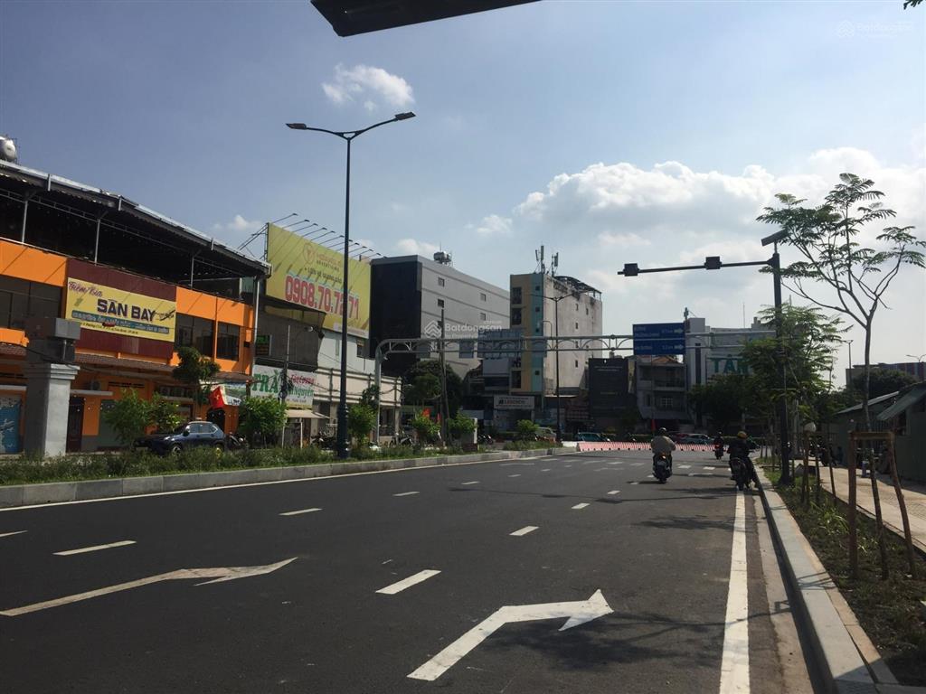 Bán nhà cộng hòa, ngay công viên, đầu c12 vào ga t3, 3 tầng 4x16,5, 8,3 tỷ