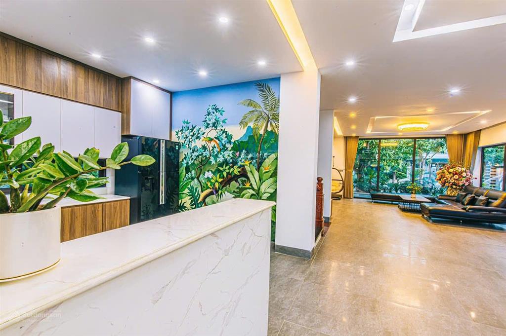 Chính chủ cần bán nhanh căn villa có sổ, đầy đủ nội thất, vị trí đẹp, giá từ 11tỷx.  0986 594 ***