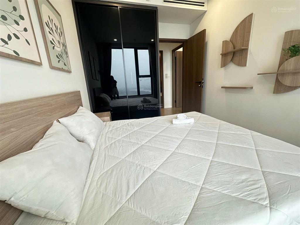 Bán căn 2pn lumiere riverside có sổ view sông lầu cao view đẹp giá 13 tỷ all in.  0936 484 ***
