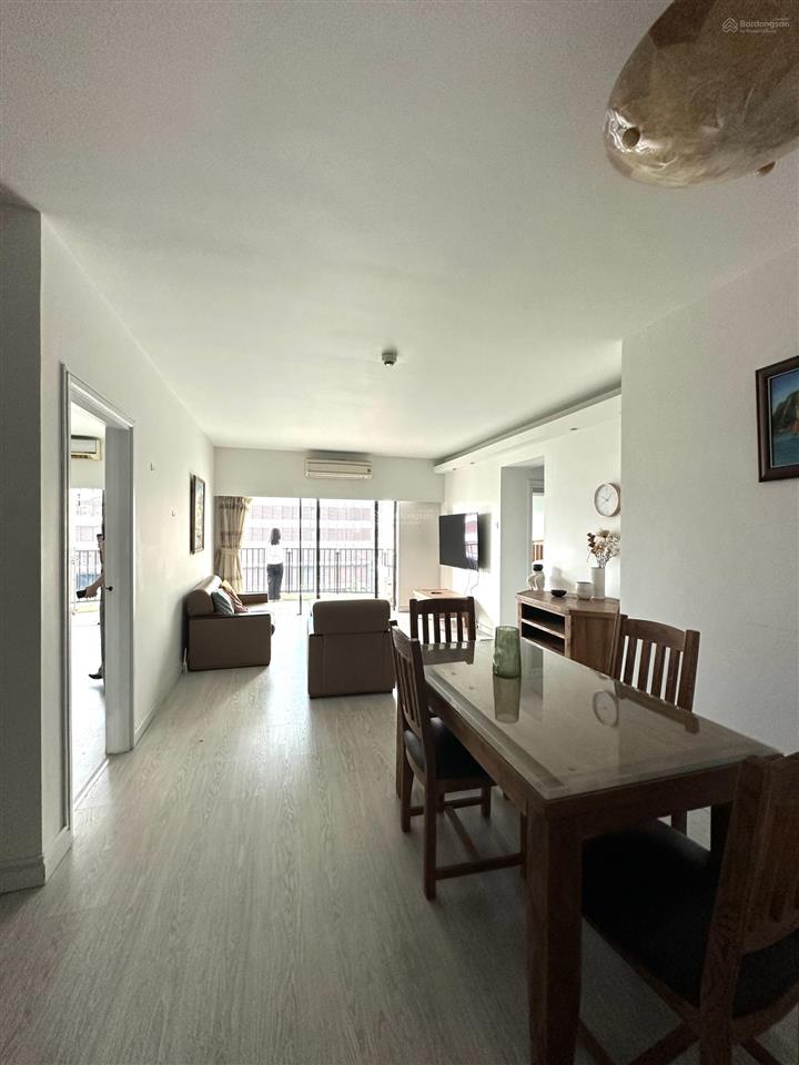 Cho thuê căn 2pn parkland dt 110m2 ban công rộng view đẹp full nội thất 20tr bao phí ql