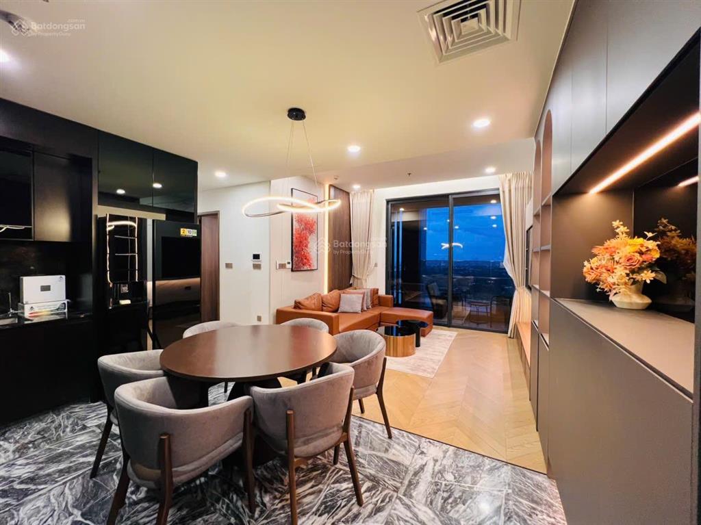 Bán căn 3pn view sông trực diện toà west, full nội thất tầng cao giá 16,8 tỷ all in.  0936 484 ***