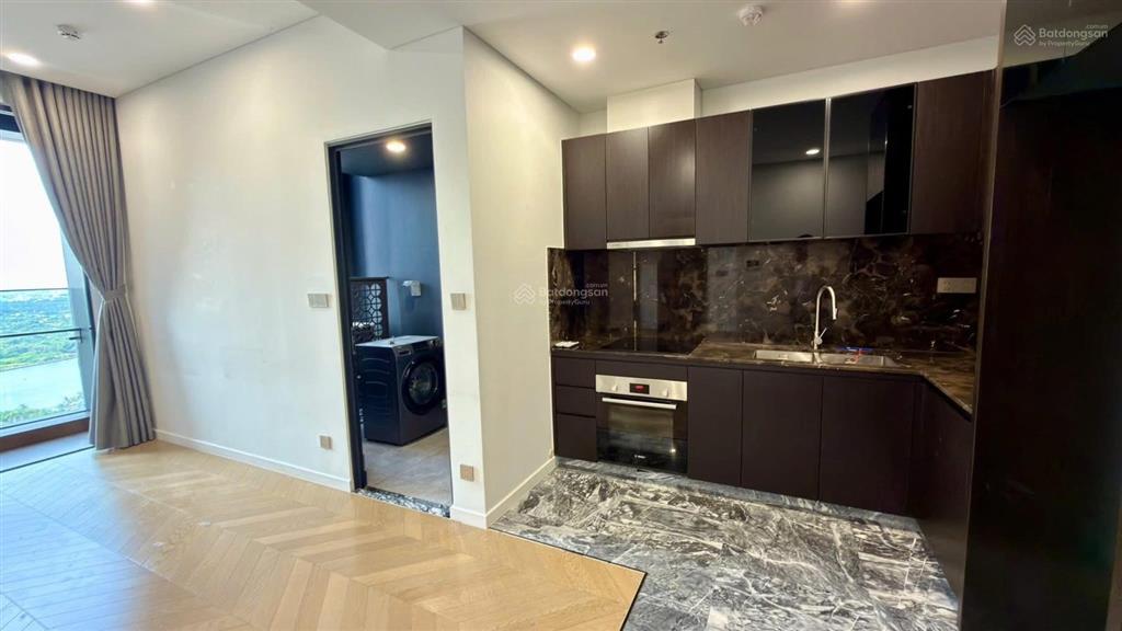 Bán căn 1pn view sông lumiere tầng cao đẹp, đã có sổ giá 8.9 tỷ all in.  0936 484 ***