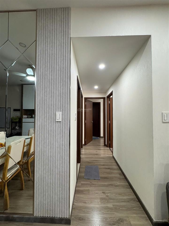 Bán căn hộ 3pn, 2wc 80m2  khu ruby  celadon city  giá chỉ 4,950 tỷ.  0902 443 ***