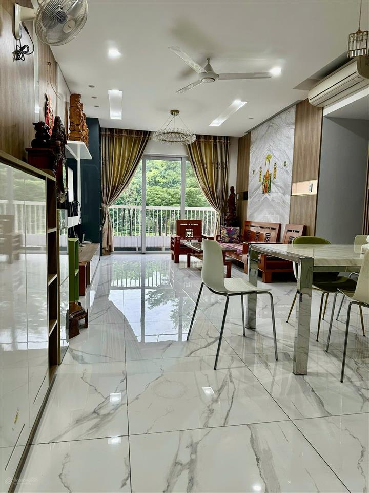 Cho thuê căn hộ 3pn full nội thất đẹp  khu celadon city  giá thuê chỉ 15,5 triệu/ tháng