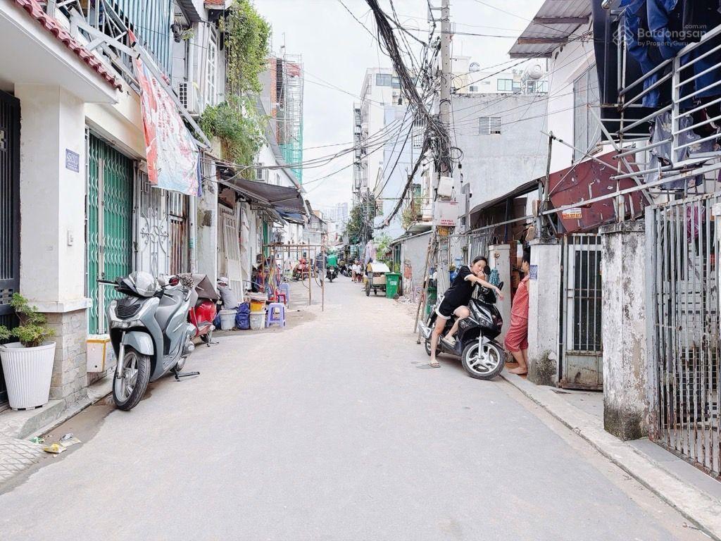 Nhà hẻm xe hơi thông đ. huỳnh tấn phát q.7 giá 5,9 tỷ