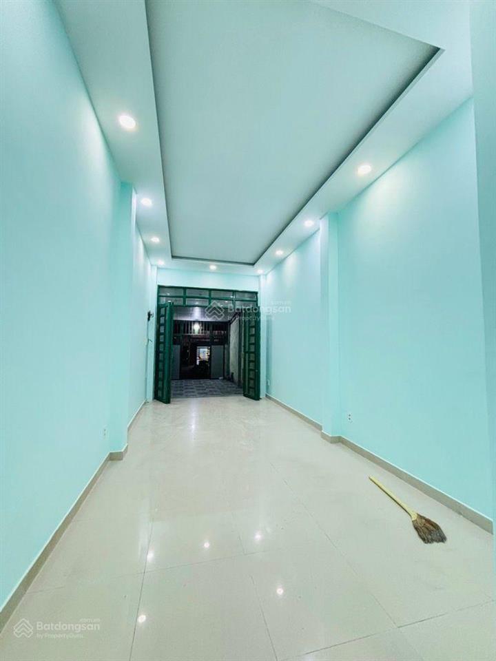 Bán nhà mặt phố tại phú mỹ, quận 7, tp.hcm, 7,5 tỷ, 70m2  hàng hiếm tại vị trí đắc địa