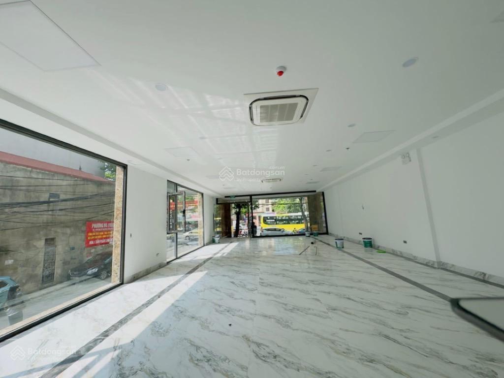 Toà building mặt phố hồ tùng mậu  210m  lô góc 3 mặt thoáng mt 8m  vỉa hè rộng 12m  155 tỷ