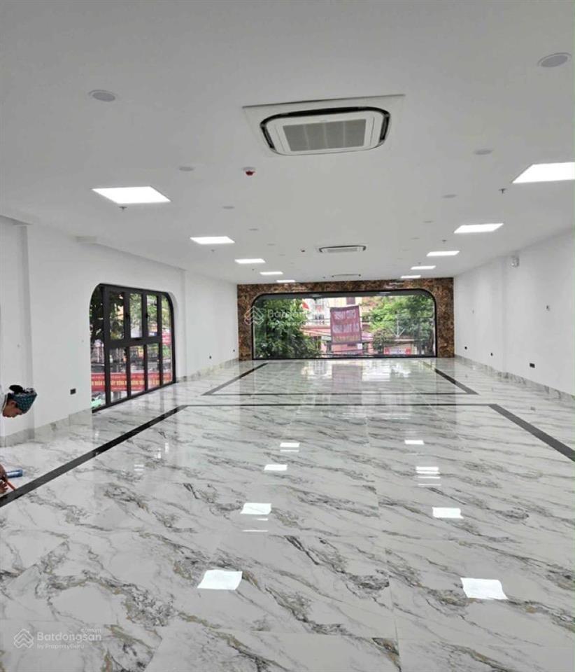 Toà building mặt phố hồ tùng mậu  210m  lô góc 3 mặt thoáng mt 8m  vỉa hè rộng 12m  155 tỷ