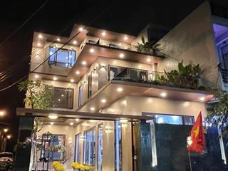 Villa 3 tầng góc 2mt ngay minh mạng  200m ra biển sơn thủy  130m2  ngang 10m  nhỉnh 14 tỷ