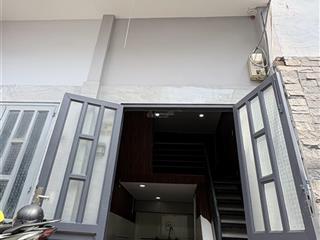 Bán nhà 1 trệt 1 lửng 1 lầu  hẻm 3 gác  pla giá tốt