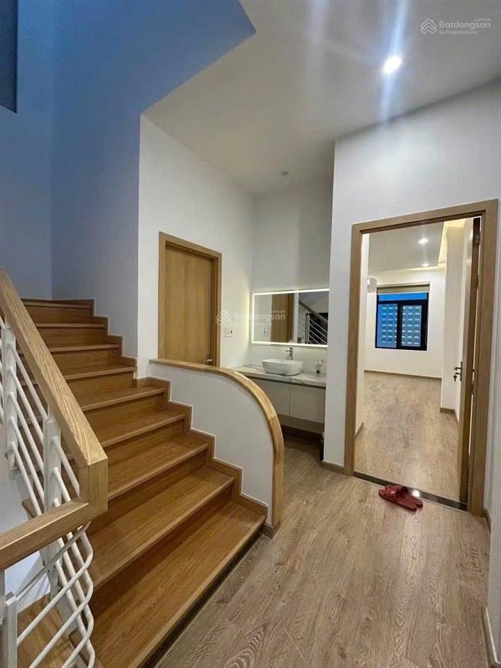 Bán nhà mặt phố tại nguyễn đổng chi, 9 tỷ, 81m2, giá cực chất hot!