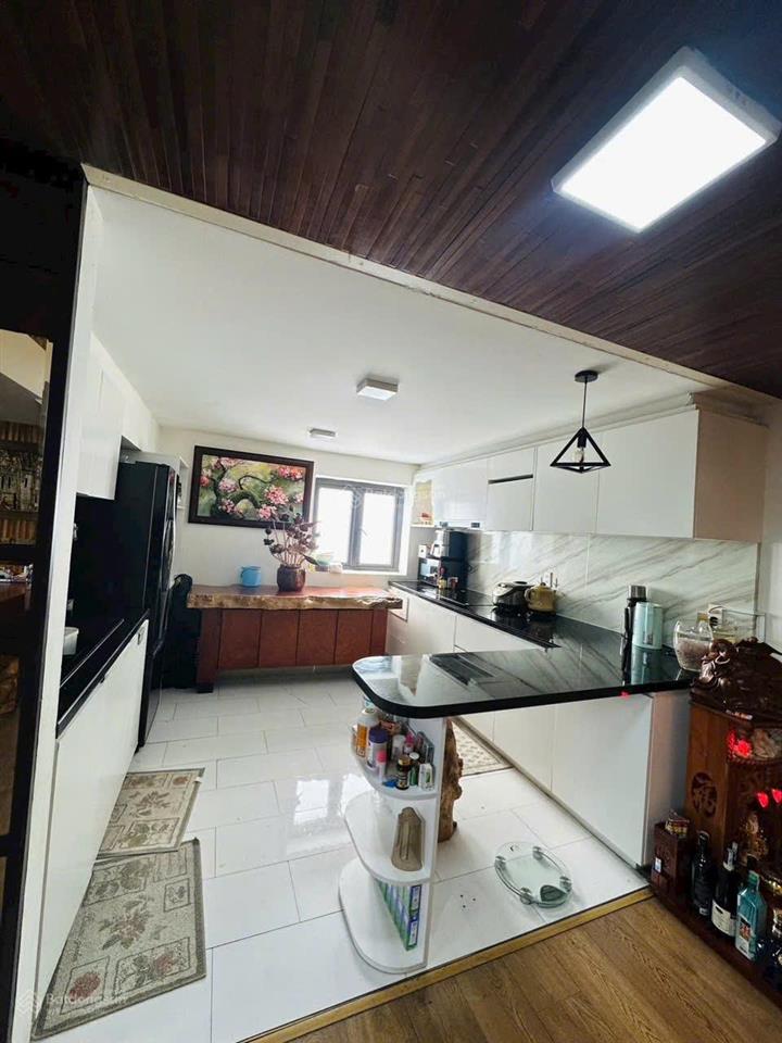 Cho thuê duplex sky garden 3pn 2wc  view thoáng tầng trung